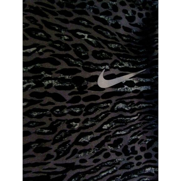 Nike Dri-Fit Running Athletic Yoga Capri Pants - Picture 4 of 5